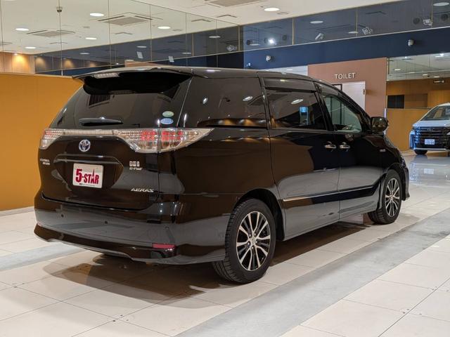 エスティマハイブリッド アエラス レザーパッケージ 4WD/フリップダウンモニター/黒本革電動シート/シートヒーター/両側電動スライドドア/クルーズコントロール/クリアランスソナー/パワーバックドア/100V電源/パノラミックビューモニター/純正ナビ(15枚目)