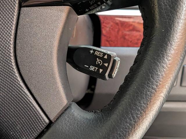 エスティマハイブリッド アエラス レザーパッケージ 4WD/フリップダウンモニター/黒本革電動シート/シートヒーター/両側電動スライドドア/クルーズコントロール/クリアランスソナー/パワーバックドア/100V電源/パノラミックビューモニター/純正ナビ(28枚目)