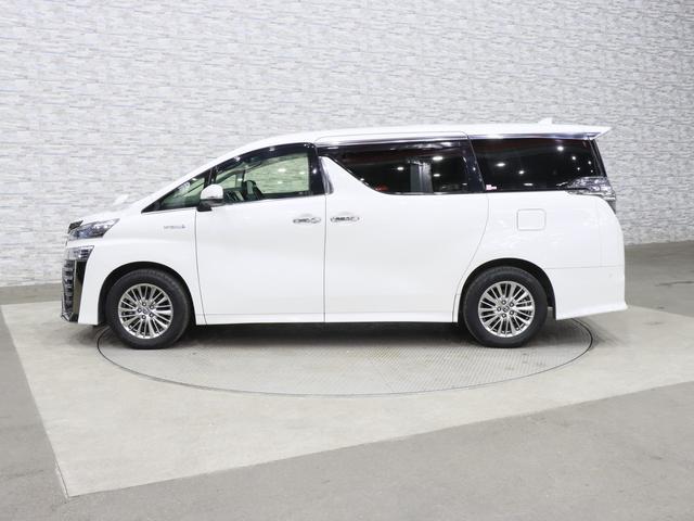 ヴェルファイアハイブリッド ZR Gエディション 後期/4WD/JBLサウンド/黒本革電動メモリーシート/シートベンチレーション/トヨタセーフティセンス/デジタルインナーミラー/レーダークルコン/パーキングアシスト/純正ナビ/バックカメラ/純正AW(12枚目)