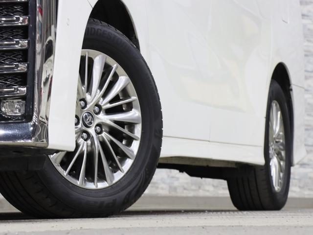ヴェルファイアハイブリッド ZR Gエディション 後期/4WD/JBLサウンド/黒本革電動メモリーシート/シートベンチレーション/トヨタセーフティセンス/デジタルインナーミラー/レーダークルコン/パーキングアシスト/純正ナビ/バックカメラ/純正AW(17枚目)