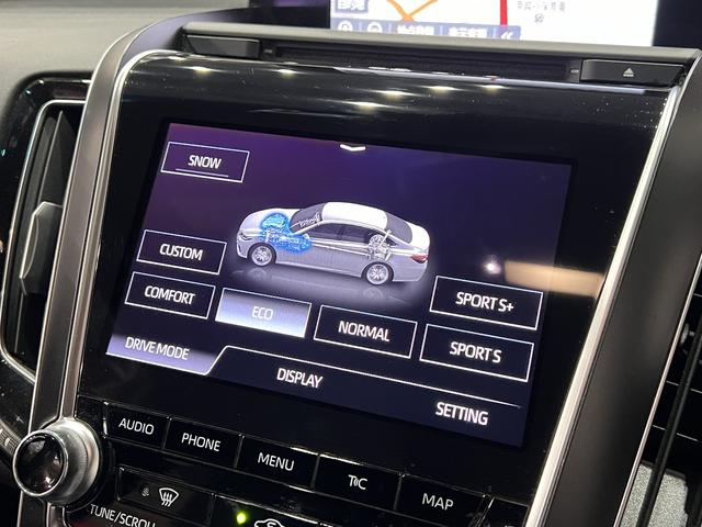 クラウンハイブリッド RSアドバンス 黒本革電動メモリーシート/スパッタリングAW/シートベンチレーション/3眼LED/HUD/トヨタセーフティセンス/レーダークルコン/BSM/RCTA/100V電源/純正ナビ/バックカメラ(37枚目)