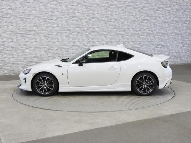86 GT 後期/1オーナー/6速MT/TRDエアロ/Rスポ/Valentiテールランプ/黒赤ハーフ革/クルーズコントロール/スマートキー/ETC/ナビ/Bluetooth/Bカメラ/地デジ/LEDオートライト(12枚目)