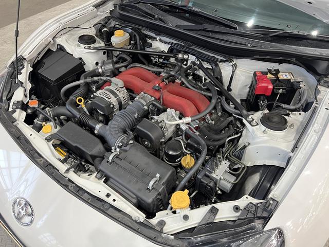 86 GT 後期/1オーナー/6速MT/TRDエアロ/Rスポ/Valentiテールランプ/黒赤ハーフ革/クルーズコントロール/スマートキー/ETC/ナビ/Bluetooth/Bカメラ/地デジ/LEDオートライト(21枚目)