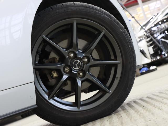 ロードスター S 6速MT/スマートキー/ETC/横滑り防止装置/ヒルローンチアシスト/純正オーディオ/ミュージックプレイヤー接続可/LEDヘッドライト/純正AW(18枚目)