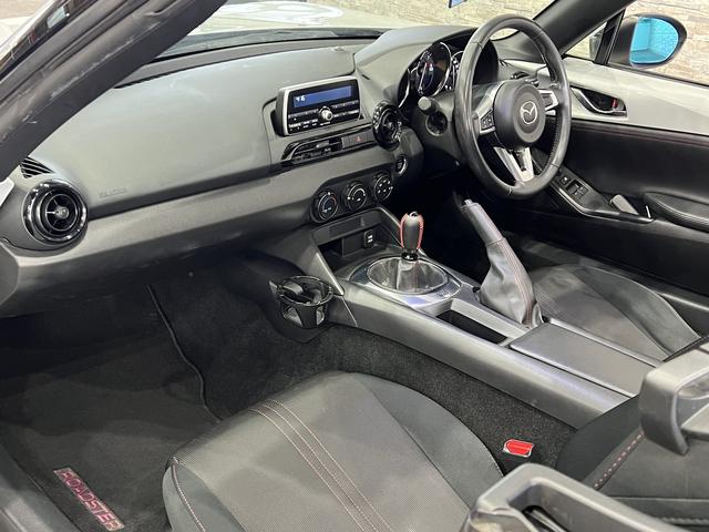 ロードスター S 6速MT/スマートキー/ETC/横滑り防止装置/ヒルローンチアシスト/純正オーディオ/ミュージックプレイヤー接続可/LEDヘッドライト/純正AW(27枚目)