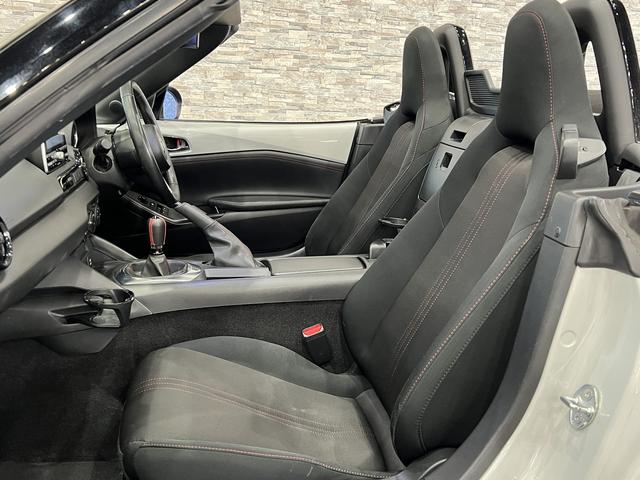 ロードスター S 6速MT/スマートキー/ETC/横滑り防止装置/ヒルローンチアシスト/純正オーディオ/ミュージックプレイヤー接続可/LEDヘッドライト/純正AW(28枚目)