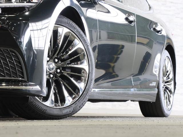 LS LS500h Iパッケージ 後期/3眼LED/レクサスチームメイト/デジタルインナーミラー/純正OP20AW/黒本革電動エアシート/シートヒーター/ETC2.0/レーダークルコン/BSM/純正ナビ/全周囲カメラ/電動トランク(17枚目)