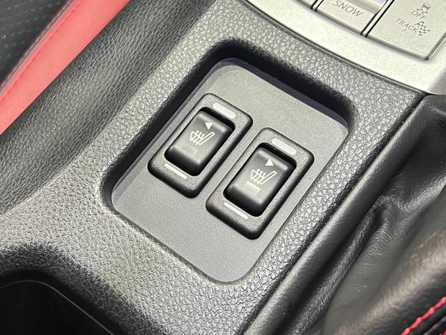 86 GTリミテッド 後期/半革シート/シートヒーター/クルーズコントロール/TRACKスイッチ/ETC/純正ナビ/Bluetooth/バックカメラ/地デジ/LEDオートライト/純正AW(8枚目)