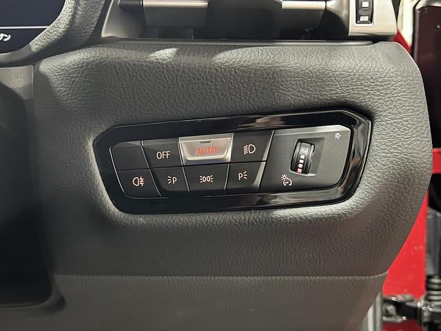 スープラ RZ HKSマフラー/半革電動メモリーシート/JBL/シートヒーター/6眼LED/直6ターボ/レーダークルコン/コーナーセンサー/レーンアシスト/BSM/RCTA/アダプティブハイビーム/ナビ/バックカメラ(26枚目)