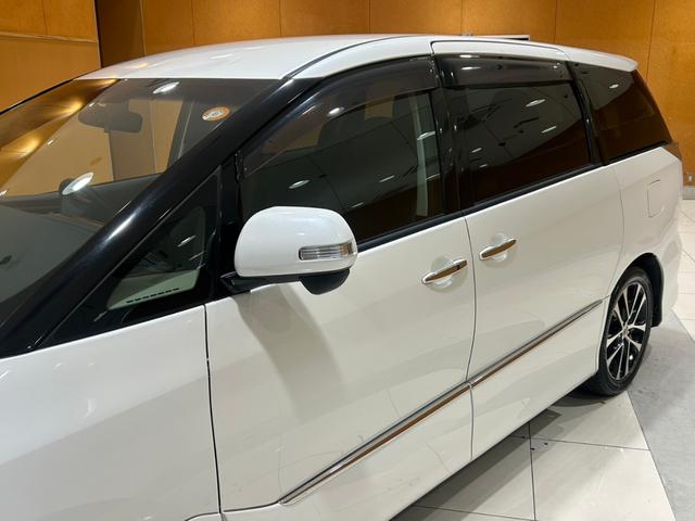 エスティマ アエラス プレミアムエディション 半革電動シート/両側電動スライドドア/クルーズコントロール/スマートキー/ETC/横滑り防止装置/純正ナビ/Bluetooth/バックカメラ/HIDオートライト/純正AW(14枚目)