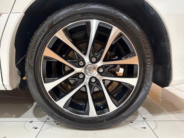 エスティマ アエラス プレミアムエディション 半革電動シート/両側電動スライドドア/クルーズコントロール/スマートキー/ETC/横滑り防止装置/純正ナビ/Bluetooth/バックカメラ/HIDオートライト/純正AW(17枚目)