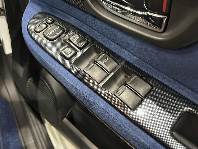 インプレッサ WRX STi 4WD/6速MT/アプライドE/ダウンサス/ブレンボキャリパー/STiエアロ&マフラー/カロッツェリアウーファー&ナビ/ETC/HKSターボタイマー/ブーストメーター/純正AW/HIDヘッドライト(28枚目)