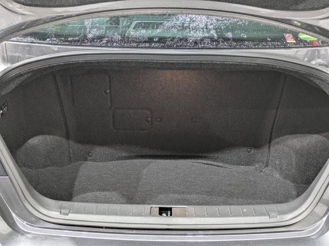 フーガハイブリッド ＶＩＰ　後期／ＢＯＳＥサウンド／セミアニリン本革電動シート／シートベンチレーション／エマージェンシーブレーキ／インテリジェントクルコン／フロント＆バックソナー／ＢＳＩ／ＢＵＩ／アラウンドビューモニター（36枚目）