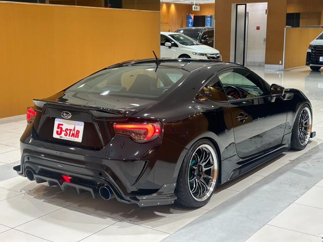 ＢＲＺ Ｒ　６速ＭＴ／チャージスピードＦエアロ／ＴＲＤＳエアロ／バリスＲバンパー／ＷＯＲＫ１８ＡＷ／レッグモータースポーツカーボンボンネット／ダズフェローズヘッドライト／ヴァレンティテール／純正ナビ／バックカメラ（25枚目）