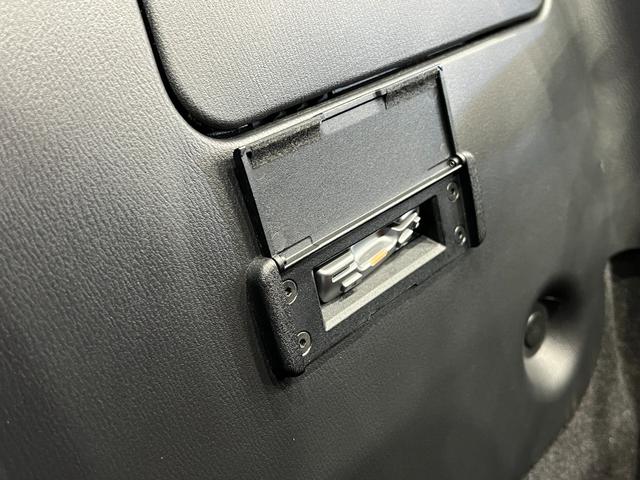 ロードスターRF VS クロススピード17AW/ナッパレザーシート/シートヒーター/レーンアシスト/BSM/RCTA/純正ナビ/Bluetooth/Bカメラ/地デジ/アダプティブLEDヘッドライト/スマートキー/電動OPEN(9枚目)