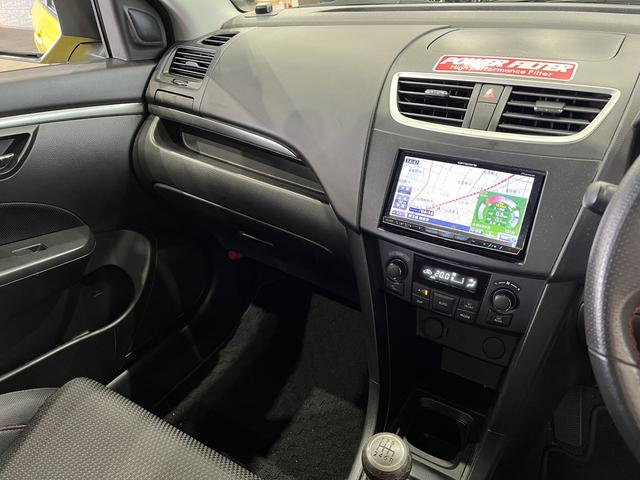 スイフトスポーツ ベースグレード ディスチャージヘッドランプ装着車/6速MT/クルーズコントロール/ETC/カロッツェリアナビ/地デジ/Bluetooth/社外スプリング/HIDオートライト/純正AW(30枚目)