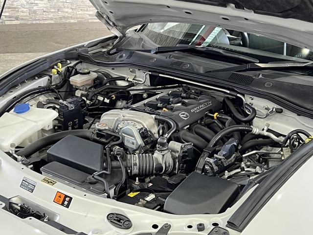 ロードスター Sスペシャルパッケージ 6速MT/レーンアシスト/BSM/RCTA/スマートキー/ETC/横滑り防止装置/純正ナビ/Bluetooth/バックカメラ/地デジ/LEDオートライト/純正AW(22枚目)