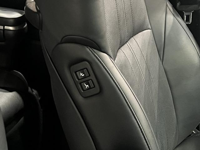 アルファード 3.5エグゼクティブラウンジS 後期/4WD/ダブルサンルーフ/JBLサウンド/フリップダウンモニター/ナッパレザーシート/シートベンチレーション/3眼LED/トヨタセーフティセンス/デジタルインナーミラー/パノラミックビューモニタ(32枚目)
