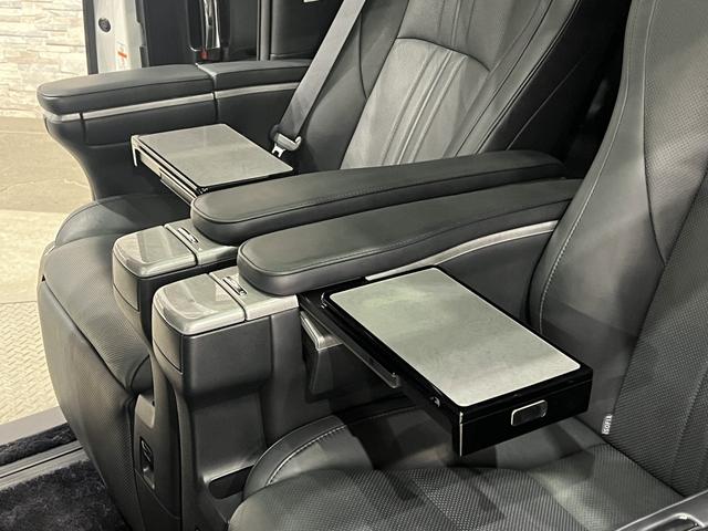 アルファード 3.5エグゼクティブラウンジS 後期/4WD/ダブルサンルーフ/JBLサウンド/フリップダウンモニター/ナッパレザーシート/シートベンチレーション/3眼LED/トヨタセーフティセンス/デジタルインナーミラー/パノラミックビューモニタ(43枚目)