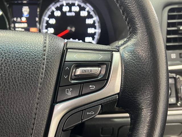 クラウンハイブリッド アスリートＧ　後期／スパッタリングＡＷ／黒革電動エアシート／ＥＴＣ２．０／レーダークルコン／クリアランスソナー／ＢＳＭ／プリクラッシュセーフティ／パドルシフト／純正ナビ／地デジ／バックカメラ／ＬＥＤオートハイビーム（22枚目）