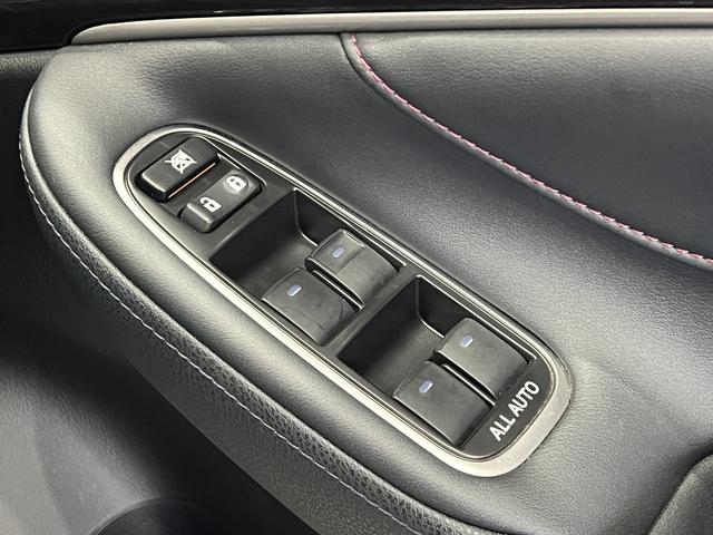 クラウンハイブリッド アスリートＧ　後期／スパッタリングＡＷ／黒革電動エアシート／ＥＴＣ２．０／レーダークルコン／クリアランスソナー／ＢＳＭ／プリクラッシュセーフティ／パドルシフト／純正ナビ／地デジ／バックカメラ／ＬＥＤオートハイビーム（27枚目）
