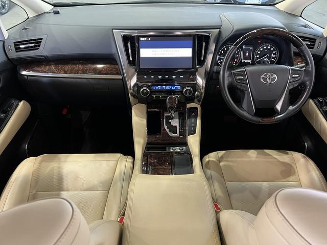 アルファード 3.5GF 後期/モデリスタエアロ/黒本革電動メモリーシート/シートベンチレーション/3眼LED/置くだけ充電/トヨタセーフティセンス/レーダークルコン/100V電源/純正ナビ/バックカメラ/LEDオートライト(19枚目)