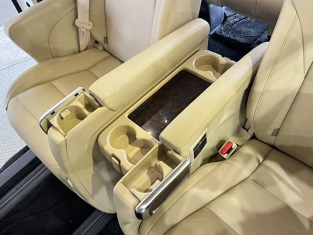 アルファード 3.5GF 後期/モデリスタエアロ/黒本革電動メモリーシート/シートベンチレーション/3眼LED/置くだけ充電/トヨタセーフティセンス/レーダークルコン/100V電源/純正ナビ/バックカメラ/LEDオートライト(44枚目)