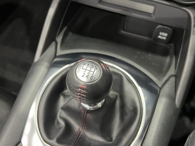 ロードスター Ｓ　６速ＭＴ／１オーナー／記録簿／ＲＳ－Ｒダウンサス／スマートキー／ＬＥＤヘッドライト／横滑り防止装置／ＥＴＣ／純正１６ＡＷ／幌オープン（7枚目）