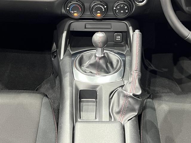 ロードスター Ｓ　６速ＭＴ／１オーナー／記録簿／ＲＳ－Ｒダウンサス／スマートキー／ＬＥＤヘッドライト／横滑り防止装置／ＥＴＣ／純正１６ＡＷ／幌オープン（29枚目）