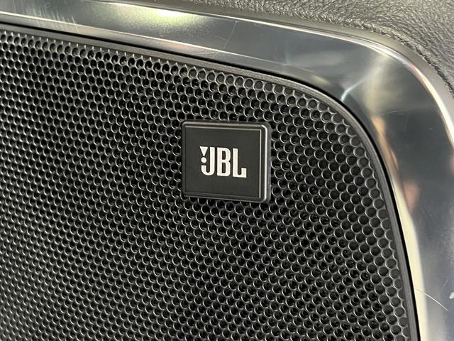 ヴェルファイアハイブリッド エグゼクティブラウンジＺ　後期／４ＷＤ／モデリスタエアロ＆マフラー／ダブルサンルーフ／ＪＢＬサウンド／フリップダウンモニター／ナッパレザーシート／シートベンチレーション／トヨタセーフティセンス／デジタルインナーミラー（9枚目）