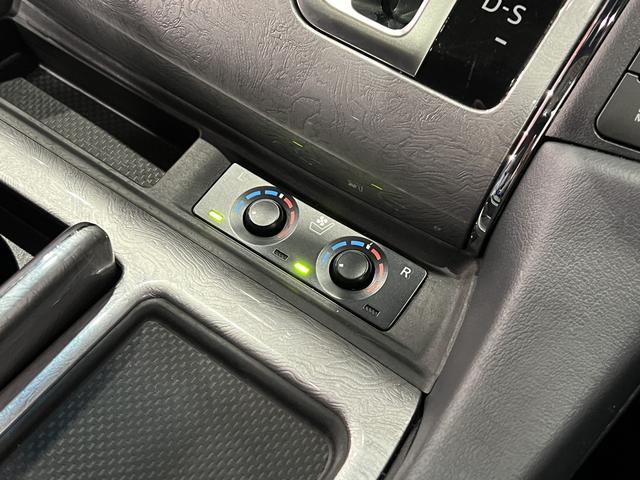 ヴェルファイアハイブリッド エグゼクティブラウンジＺ　後期／４ＷＤ／モデリスタエアロ＆マフラー／ダブルサンルーフ／ＪＢＬサウンド／フリップダウンモニター／ナッパレザーシート／シートベンチレーション／トヨタセーフティセンス／デジタルインナーミラー（35枚目）