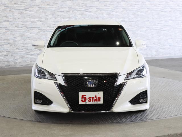 クラウンハイブリッド アスリートＧ　黒本革電動メモリーシート／シートベンチレーション／トヨタセーフティセンスＰ／レーダークルコン／クリアランスソナー／ＢＳＭ／アダプティブハイビーム／ステアリングヒーター／純正ナビ／バックカメラ（11枚目）