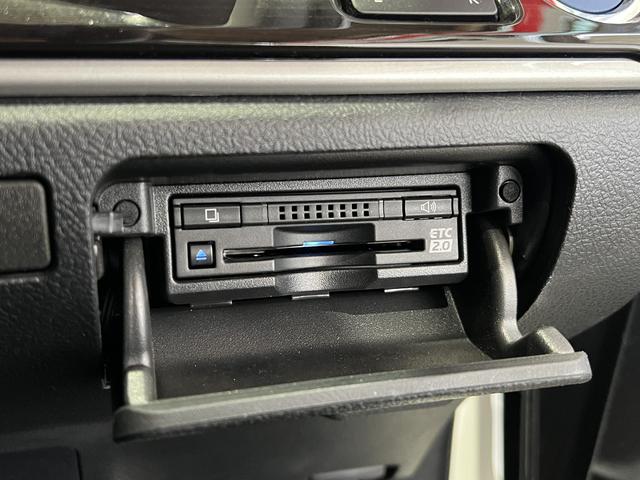 クラウンハイブリッド アスリートＧ　黒本革電動メモリーシート／シートベンチレーション／トヨタセーフティセンスＰ／レーダークルコン／クリアランスソナー／ＢＳＭ／アダプティブハイビーム／ステアリングヒーター／純正ナビ／バックカメラ（24枚目）