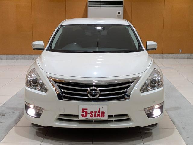 ティアナ XL ナビAVMパッケージ 後期/エマージェンシーブレーキ/アラウンドビューモニター/クルーズコントロール/レーンアシスト/クリアランスソナー/プッシュスタート/ナビ/ETC/スマートキー/純正AW/HIDオートライト(10枚目)