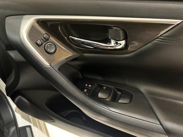 ティアナ XL ナビAVMパッケージ 後期/エマージェンシーブレーキ/アラウンドビューモニター/クルーズコントロール/レーンアシスト/クリアランスソナー/プッシュスタート/ナビ/ETC/スマートキー/純正AW/HIDオートライト(31枚目)