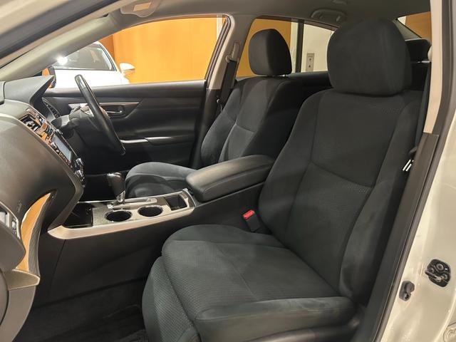 ティアナ XL ナビAVMパッケージ 後期/エマージェンシーブレーキ/アラウンドビューモニター/クルーズコントロール/レーンアシスト/クリアランスソナー/プッシュスタート/ナビ/ETC/スマートキー/純正AW/HIDオートライト(44枚目)