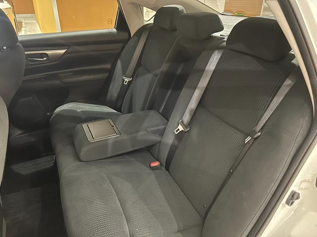 ティアナ XL ナビAVMパッケージ 後期/エマージェンシーブレーキ/アラウンドビューモニター/クルーズコントロール/レーンアシスト/クリアランスソナー/プッシュスタート/ナビ/ETC/スマートキー/純正AW/HIDオートライト(45枚目)