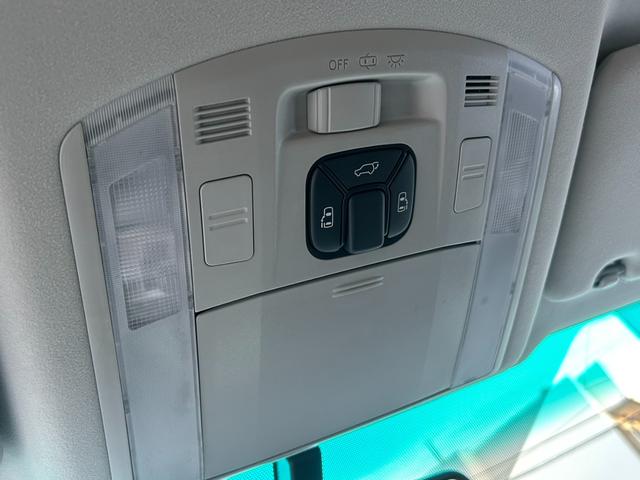 アルファード 240S タイプゴールド 後期/後席モニター/黒半革シート/両側電動スライド/電動リヤゲート/クルーズコントロール/クリアランスソナー/ETC/純正ナビ/地デジ/バックカメラ/純正18AW/HIDオートライト(11枚目)