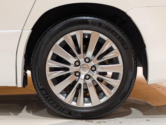 アルファード 240S タイプゴールド 後期/後席モニター/黒半革シート/両側電動スライド/電動リヤゲート/クルーズコントロール/クリアランスソナー/ETC/純正ナビ/地デジ/バックカメラ/純正18AW/HIDオートライト(21枚目)