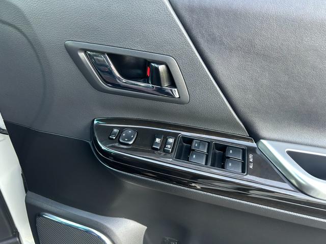 アルファード 240S タイプゴールド 後期/後席モニター/黒半革シート/両側電動スライド/電動リヤゲート/クルーズコントロール/クリアランスソナー/ETC/純正ナビ/地デジ/バックカメラ/純正18AW/HIDオートライト(42枚目)