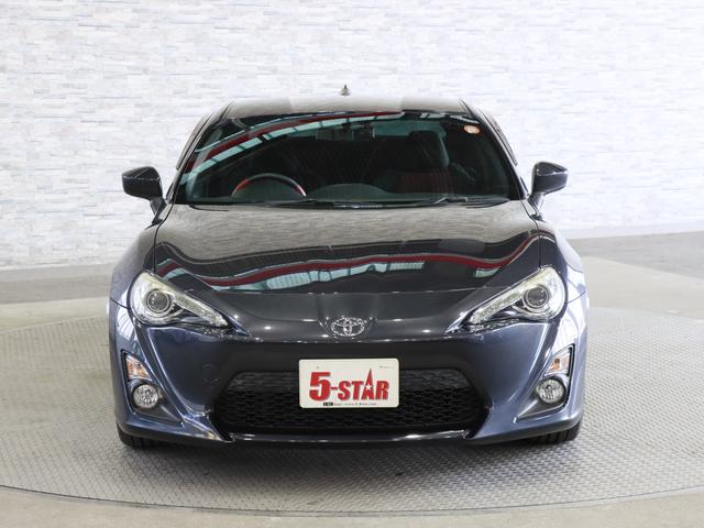 ８６ ＧＴ　純正ナビ／Ｂｌｕｅｔｏｏｔｈ／バックカメラ／地デジ／ＶＳＣスポーツモード／スマートキー／ＥＴＣ／横滑り防止装置／ＬＥＤオートライト／純正１７ＡＷ（7枚目）