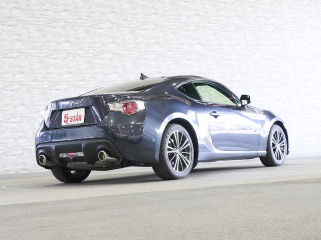 ８６ ＧＴ　純正ナビ／Ｂｌｕｅｔｏｏｔｈ／バックカメラ／地デジ／ＶＳＣスポーツモード／スマートキー／ＥＴＣ／横滑り防止装置／ＬＥＤオートライト／純正１７ＡＷ（15枚目）