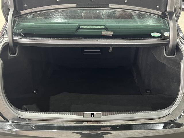 GS GS200t Fスポーツ サンルーフ/本革電動メモリーシート/シートベンチレーション/レクサスセーフティシステム+/レーダークルコン/レーンアシスト/オートマチックハイビーム/ステアリングヒーター/純正ナビ/バックカメラ(43枚目)