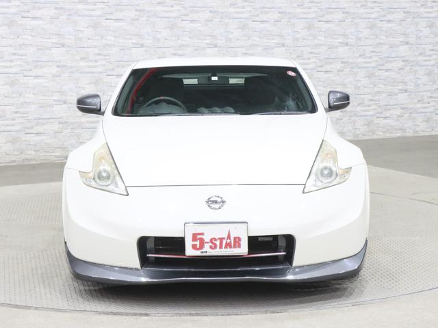 フェアレディＺ ニスモ　後期／１オーナー／専用エアロ／６速ＭＴ／黒ハーフ革シート／スマートキー／横滑り防止装置／ケンウッドオーディオ／ＨＩＤオートライト／純正ＡＷ（11枚目）