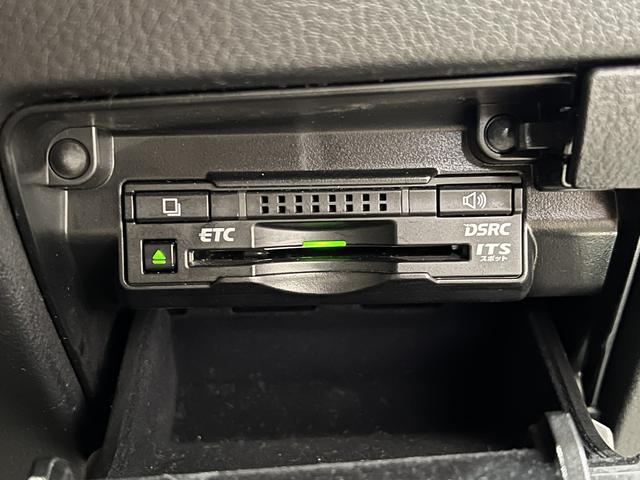 ＧＳ ＧＳ３００ｈ　Ｆスポーツ　本革電動メモリーシート／シートベンチレーション／３眼ＬＥＤ／レクサスセーフティシステム＋／レーダークルコン／クリアランスソナー／ヘッドライトウォッシャー／純正ナビ／バックカメラ／ＬＥＤオートライト（30枚目）