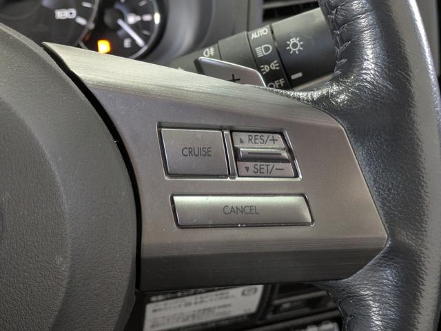 レガシィツーリングワゴン ２．５ｉ　Ｓスタイル　４ＷＤ／クルーズコントロール／パドルシフト／スマートキー／ＥＴＣ／横滑り防止装置／ヘッドランプウォッシャー／ストラーダナビ／Ｂｌｕｅｔｏｏｔｈ／地デジ／ＨＩＤオートライト／純正ＡＷ（7枚目）