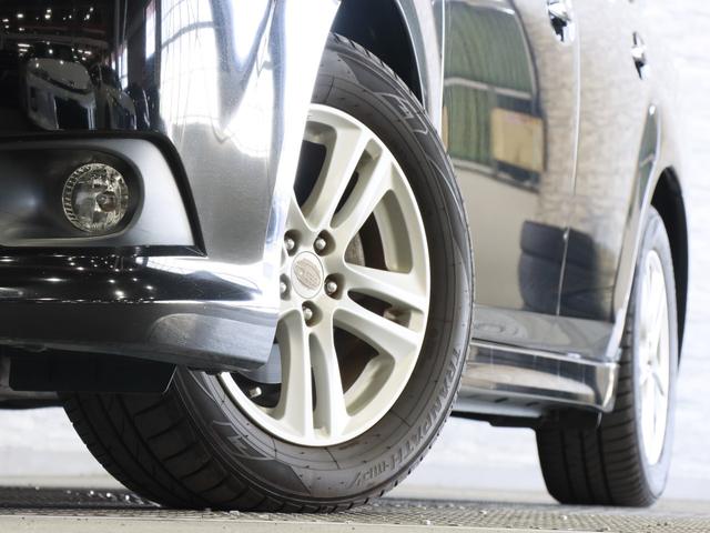 レガシィツーリングワゴン ２．５ｉ　Ｓスタイル　４ＷＤ／クルーズコントロール／パドルシフト／スマートキー／ＥＴＣ／横滑り防止装置／ヘッドランプウォッシャー／ストラーダナビ／Ｂｌｕｅｔｏｏｔｈ／地デジ／ＨＩＤオートライト／純正ＡＷ（19枚目）