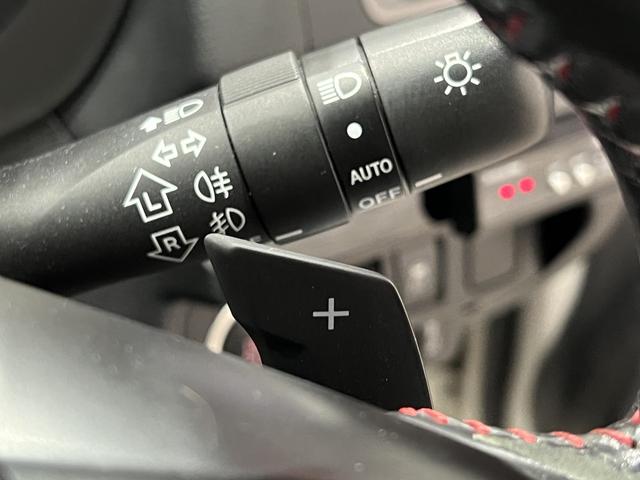 レヴォーグ １．６ＳＴＩスポーツアイサイト　４ＷＤ／アドバンスドセイフティパッケージ／ビルシュタイン足／黒本革電動メモリーシート／シートヒーター／レーダークルコン／レーンアシスト／ＳＲＶＤ／ハイビームアシスト／カロッツェリアナビ／バックカメラ（25枚目）