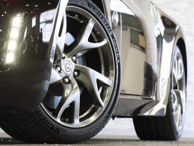 フェアレディZ バージョンST 6速MT/BOSEサウンド/半革電動シート/シートヒーター/3連サブメーター/スマートキー/ETC/横滑り防止装置/純正ナビ/Bluetooth/バックカメラ/地デジ/HIDオートライト/鍛造19AW(18枚目)