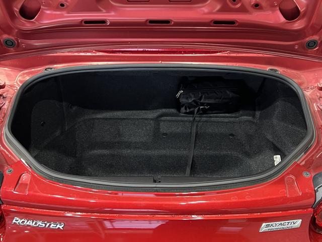 ロードスター Sスペシャルパッケージ 純正ナビ/Bluetooth/バックカメラ/地デジ/スマートキー/ETC/パドルシフト/横滑り防止装置/LEDオートライト/LEDビーム/純正16AW(38枚目)